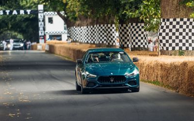 FERRARISSIMA 自動車本 Ghibli 334 Ultima 世界最速のV8セダン